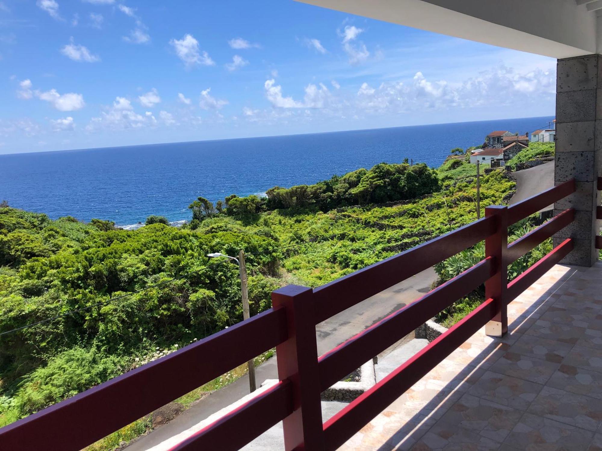 Casa Da Baia Da Feteira * Lajes do Pico